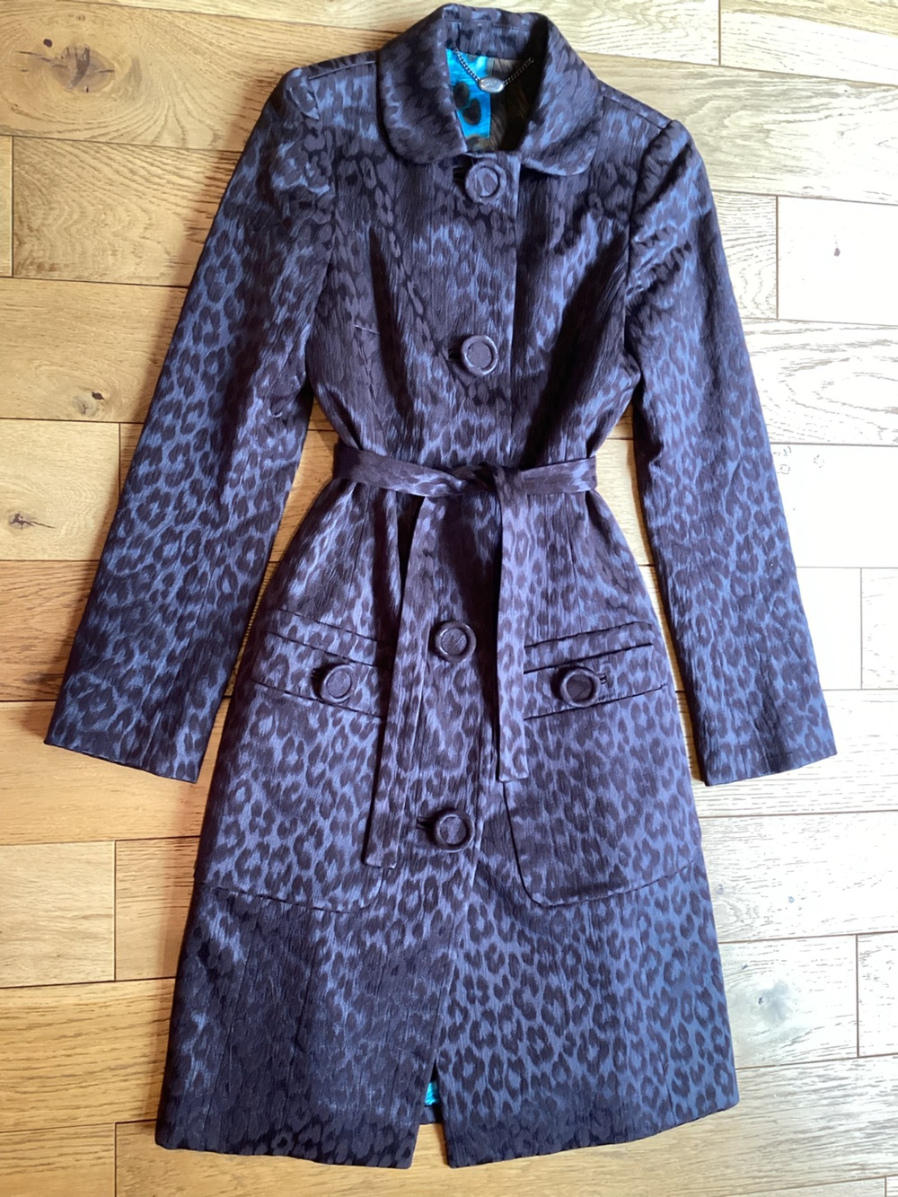 Tuleh leopard print coat
